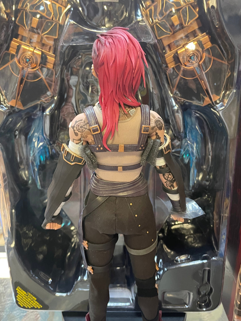 VI TMS138 1/6 Scale (Arcane League Of Legends, Hot Toys) COMPLETE product image 7, provided for visual reference and product
