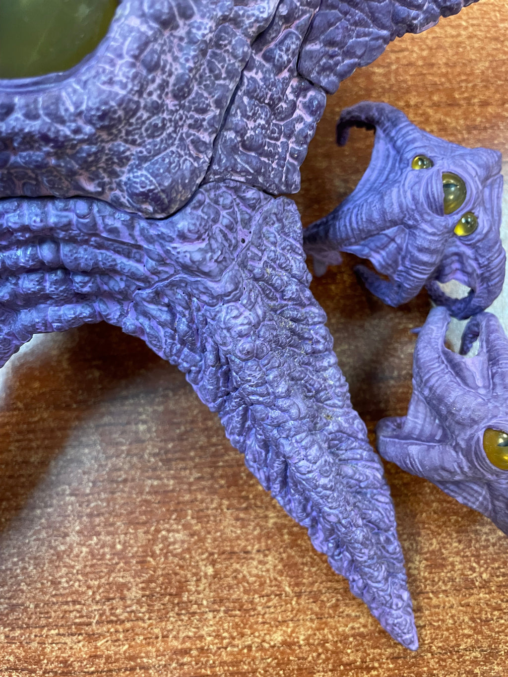 Start The Conqueror BAF (DC Multiverse, McFarlane Toys) COMPLETE product image 6, provided for visual reference and product