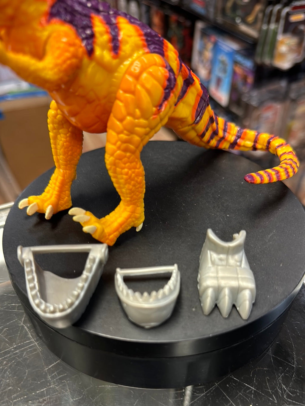 Sauron 6” (Vintage Primal Rage, Playmates) product image 6, provided for visual reference and product detail review