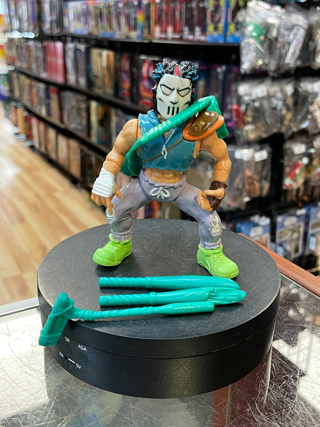Casey Jones 2454 (TMNT Ninja Turtles, Playmates) **COMPLETE** product image 1, provided for visual reference and product