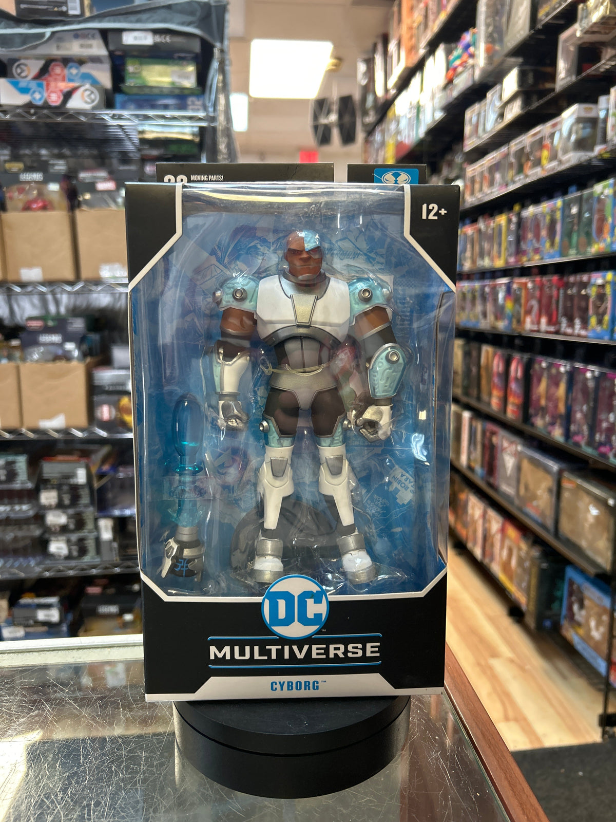 Teen Titans Cyborg (DC Multiverse, McFarlane) **SEALED** product image 1, provided for visual reference and product detail