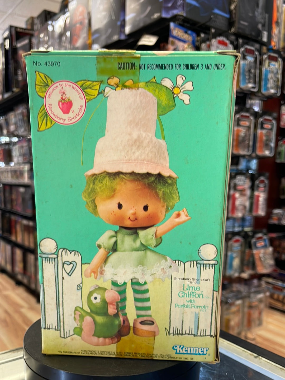 Limon Chiffon with Parfait Parrot (Vintage Strawberry Shortcake, Kenner) Open Box product image 6, provided for visual
