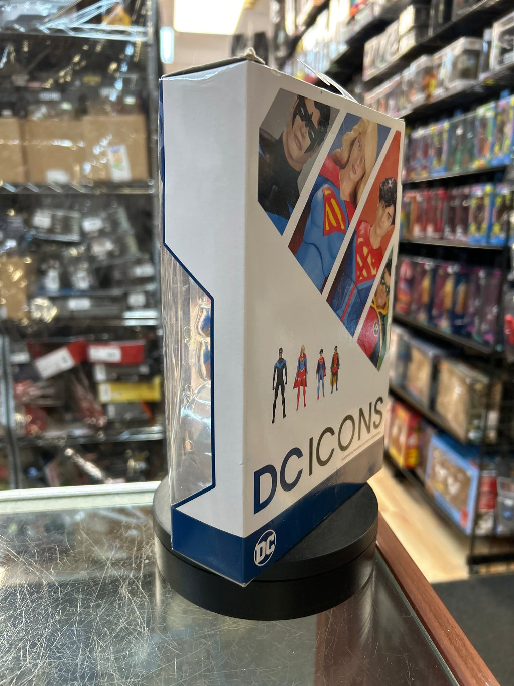 Supergirl Rebirth (DC Direct, Icons Series) **SEALED** product image 5, provided for visual reference and product detail