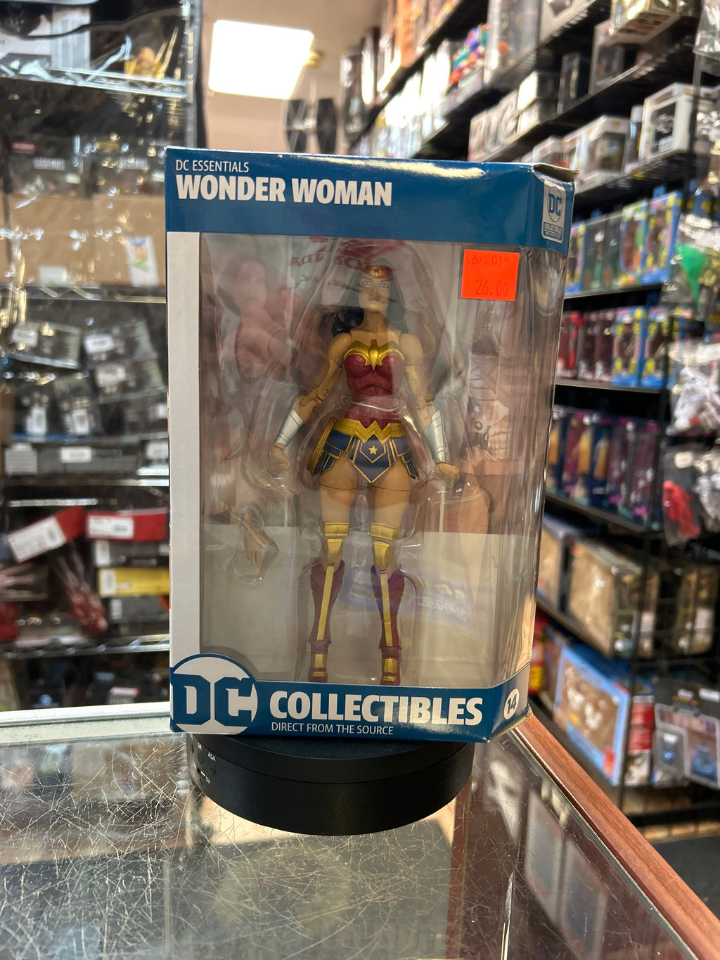 Wonder Woman (DC Direct, Essential Series) **SEALED** product image 1, provided for visual reference and product detail