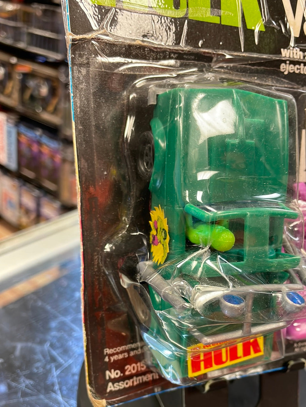 Incredible Hulk Van Zoom Power Ejector (Vintage Marvel 1979, AHI) Sealed product image 7, provided for visual reference and