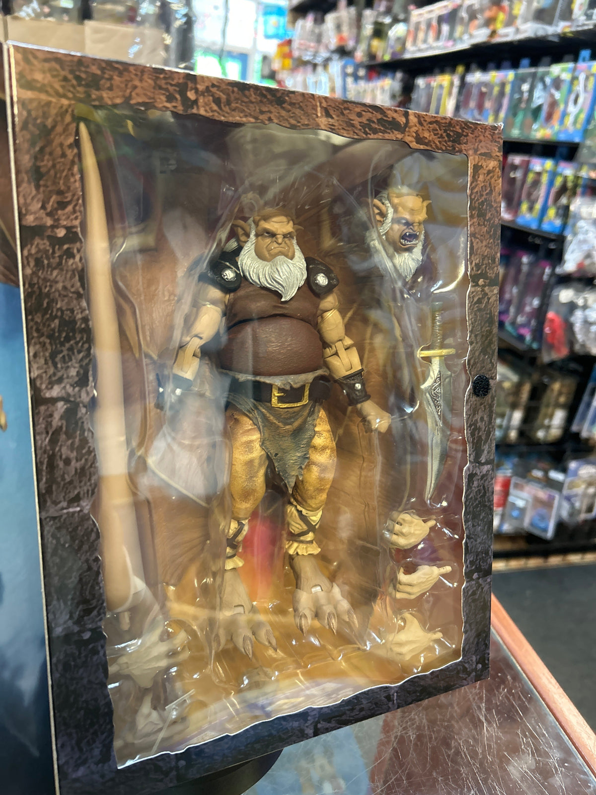 Hudson Ultimate (Disney Gargoyles, Neca) **SEALED** product image 7, provided for visual reference and product detail review