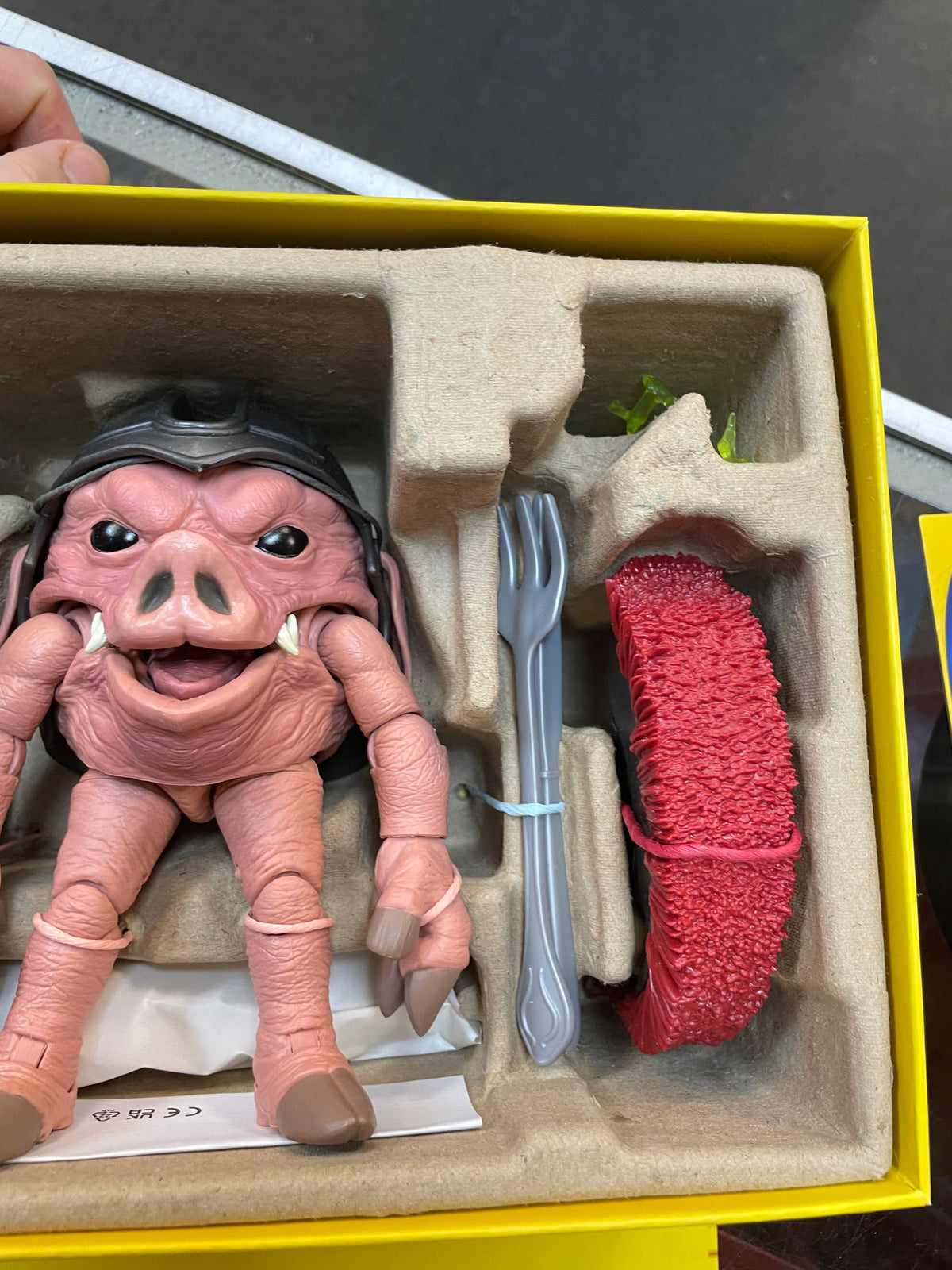 Pudgy Pig Lunch Box -Exclusive- (MMPR Lightning Collection, Hasbro) *NEW* product image 5, provided for visual reference and