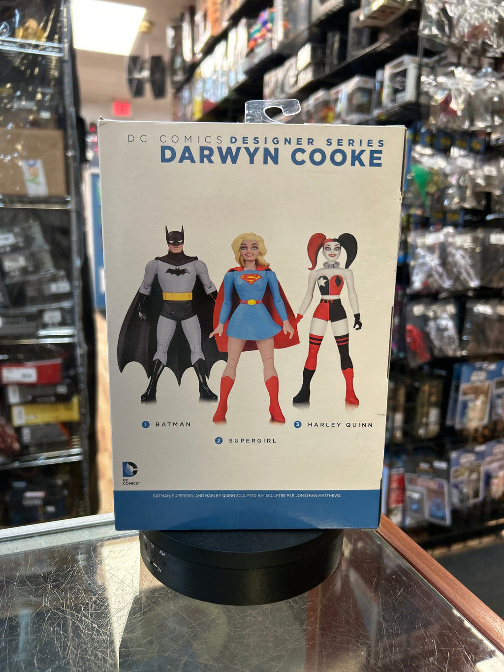 Super Girl -Darwyn Cooke- (DC Direct, Designer Series) **SEALED** product image 4, provided for visual reference and product
