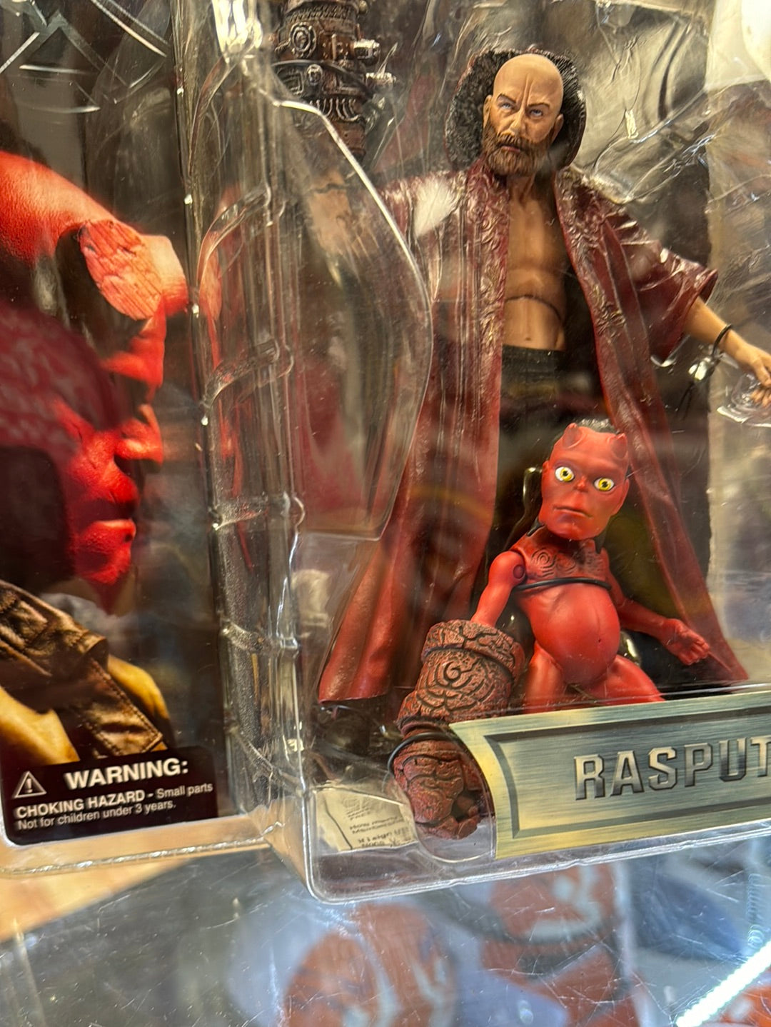 Rasputin with Hellboy (Mezco, HellBoy) product image 11, provided for visual reference and product detail review