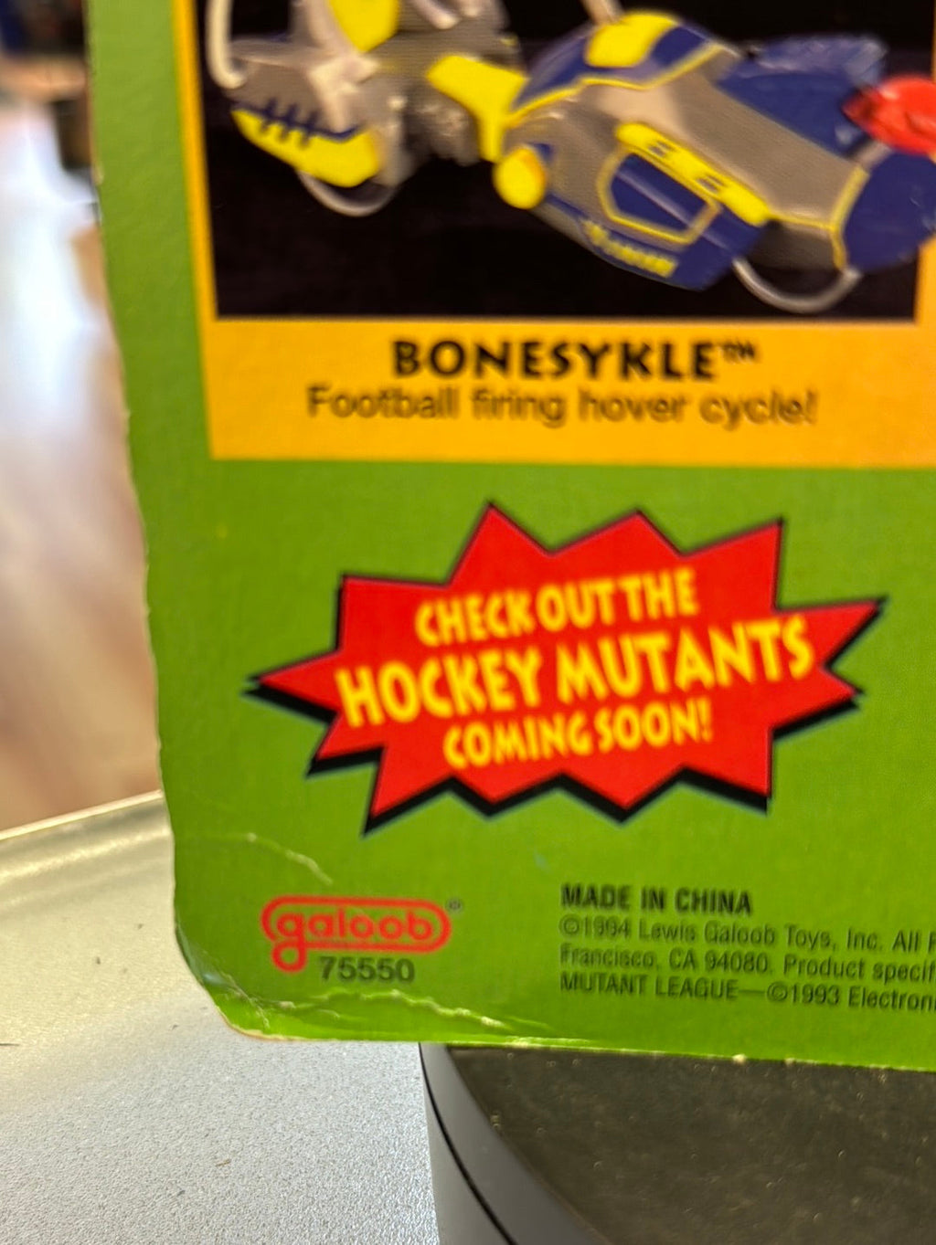Razor Kidd with Tail Whippin Kicks (Vintage Mutant League, Galoob) Sealed product image 14, provided for visual reference