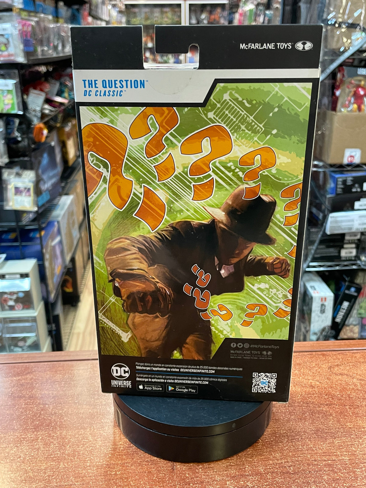 The Question -CHASE- (McFarlane, DC Multiverse) **SEALED** product image 3, provided for visual reference and product detail