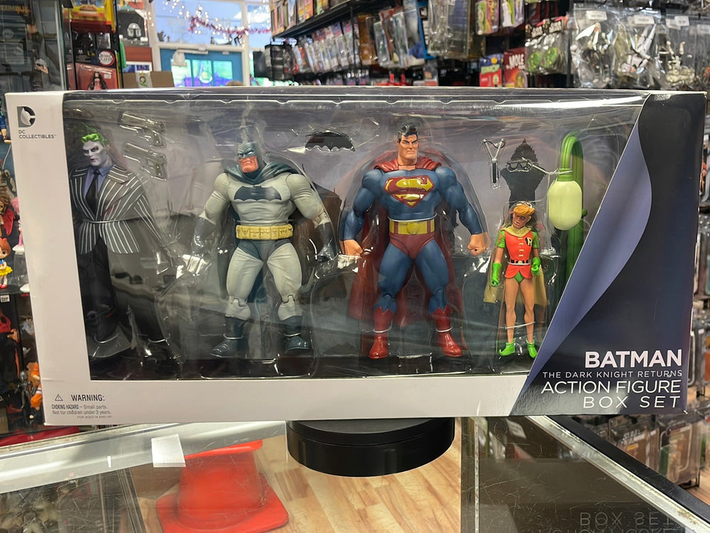 The Dark Knight Returns Box Set (DC Comics, Batman)