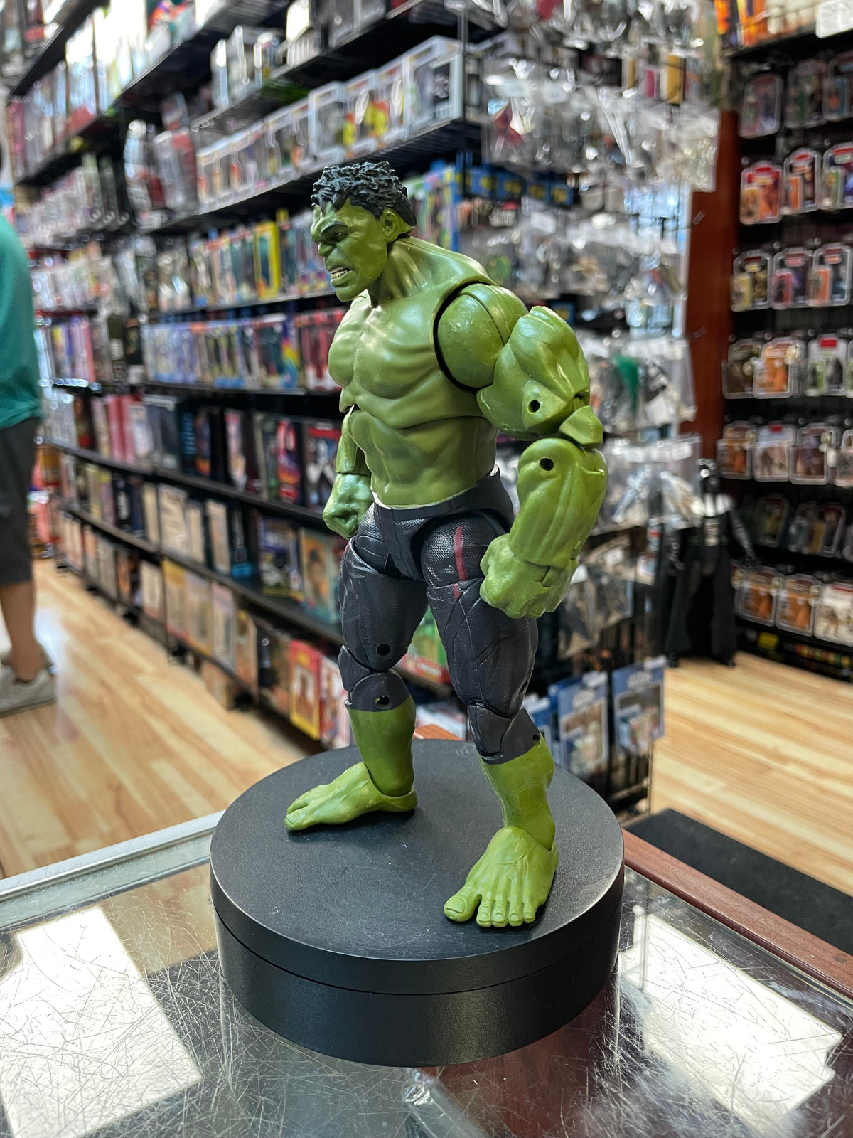 Age Of Ultron Hulk (Marvel Legends, Hasbro) LOOSE product image 2, provided for visual reference and product detail review
