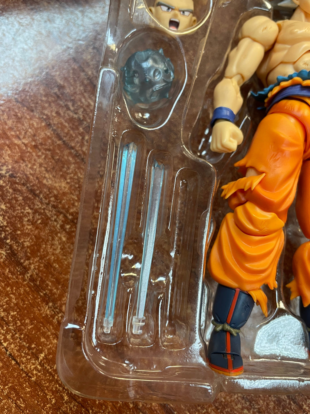 Ultra Instinct Son Goku (Dragon Ball, Bandai SH Figuarts) *INCOMPLETE* product image 5, provided for visual reference and