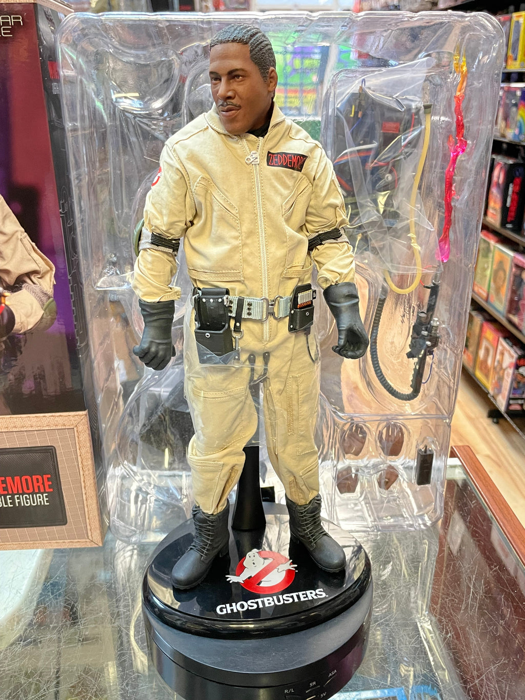 Winston Zeddemore 1/6 Scale SA0154 (Star Ace, Ghostbusters) COMPLETE product image 2, provided for visual reference and