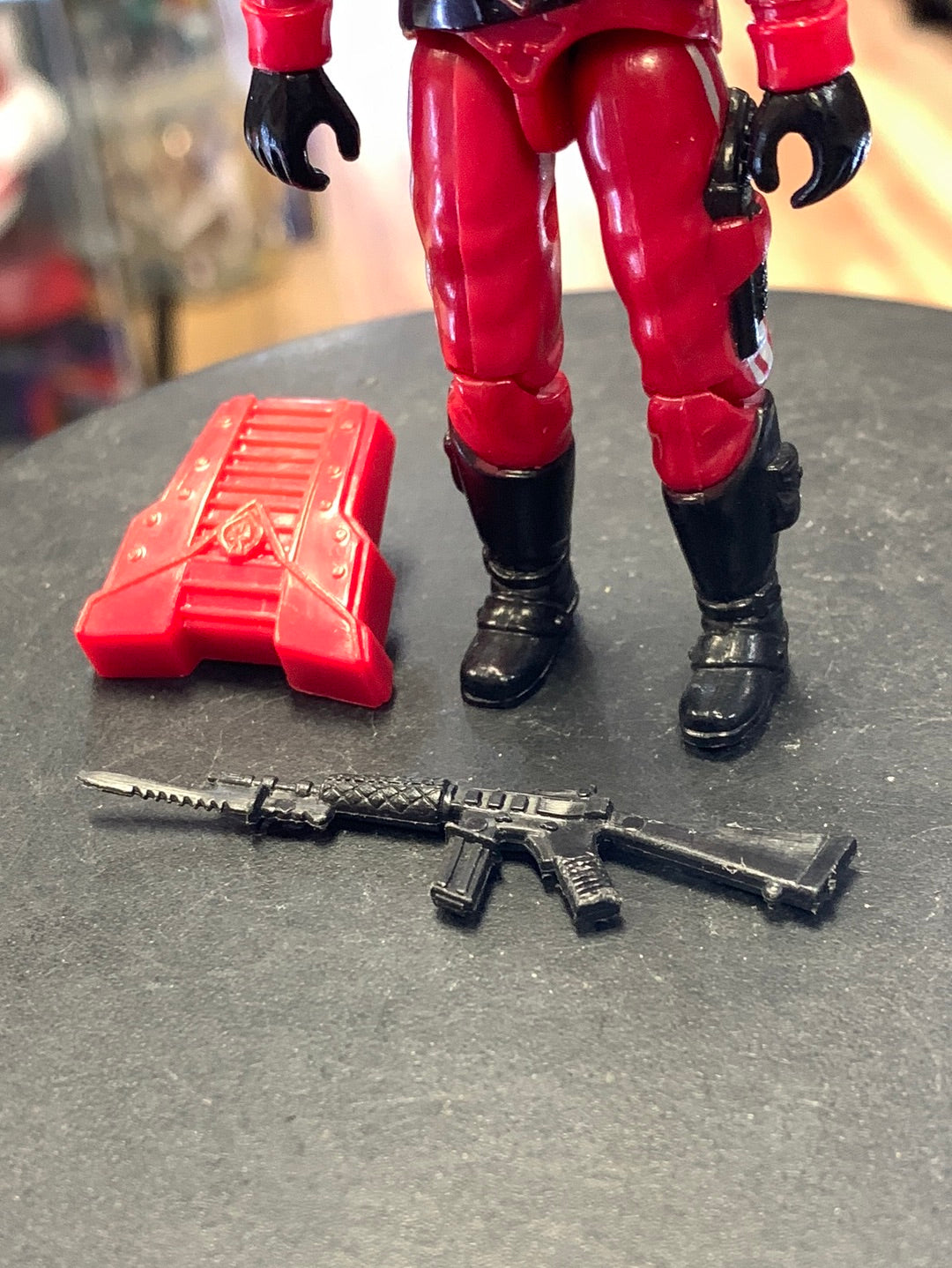 Crimson Guard 8384 (Vintage GI Joe, Hasbro) Complete product image 8, provided for visual reference and product detail review