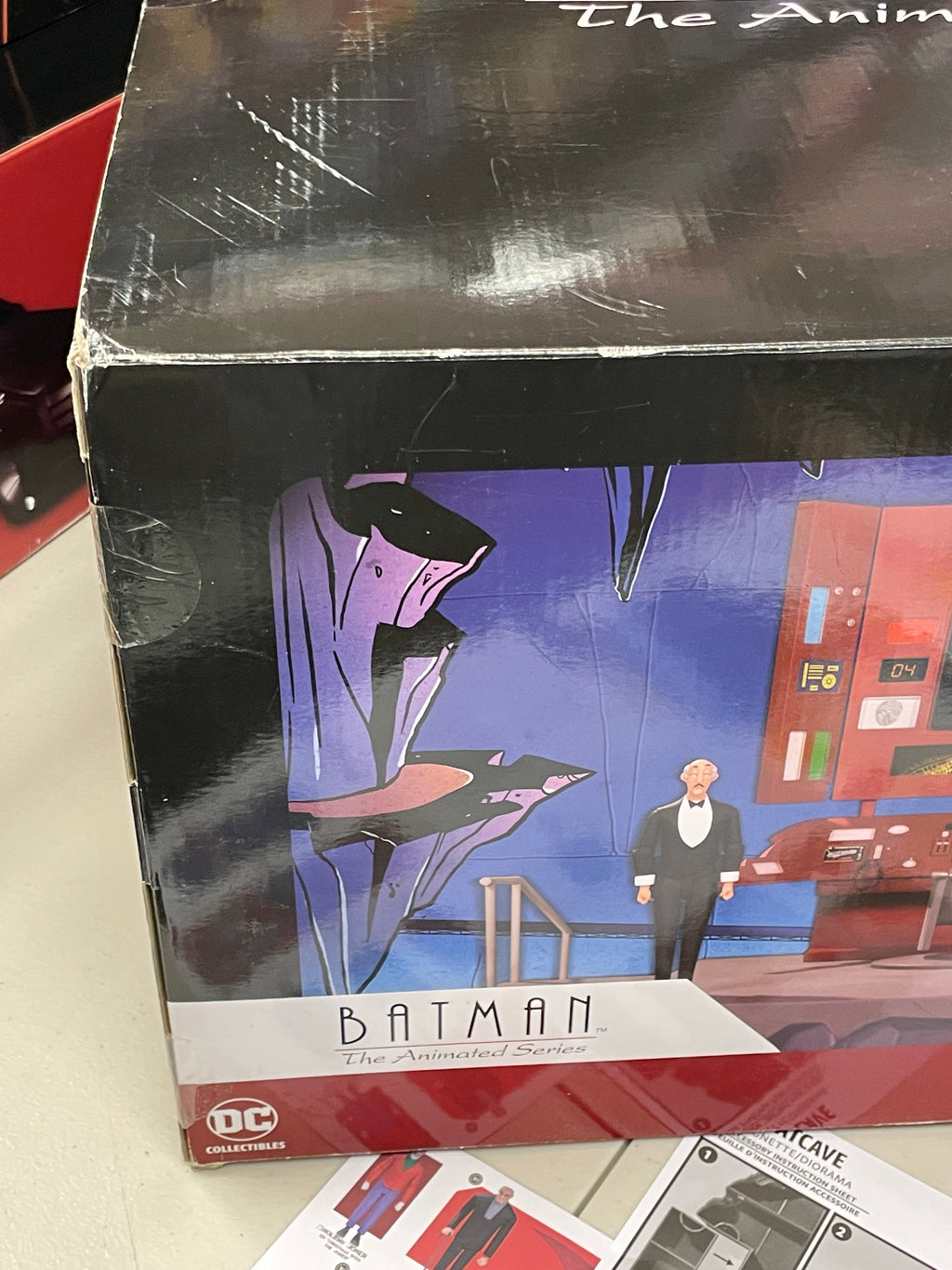 Batcave with Alfred Diorama (DC Collectibles, Animated Series Batman) product image 10, provided for visual reference and