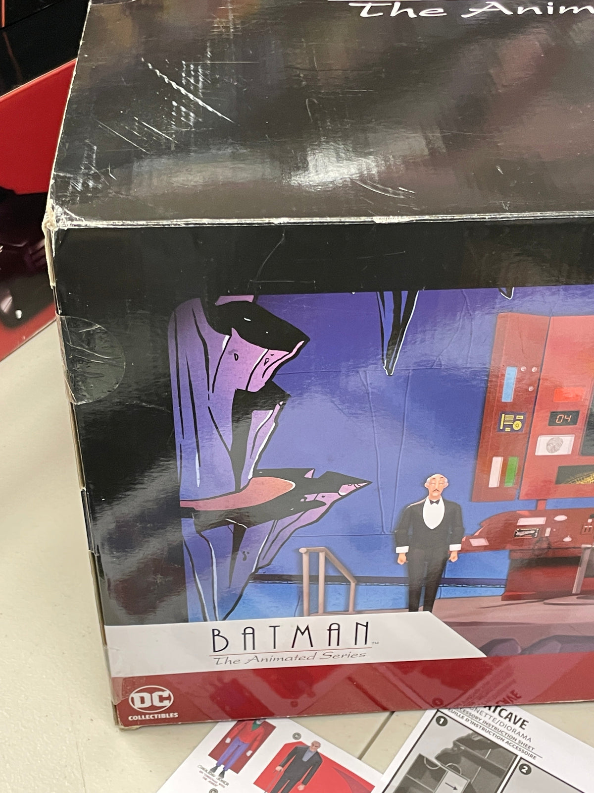 Batcave with Alfred Diorama (DC Collectibles, Animated Series Batman) product image 10, provided for visual reference and