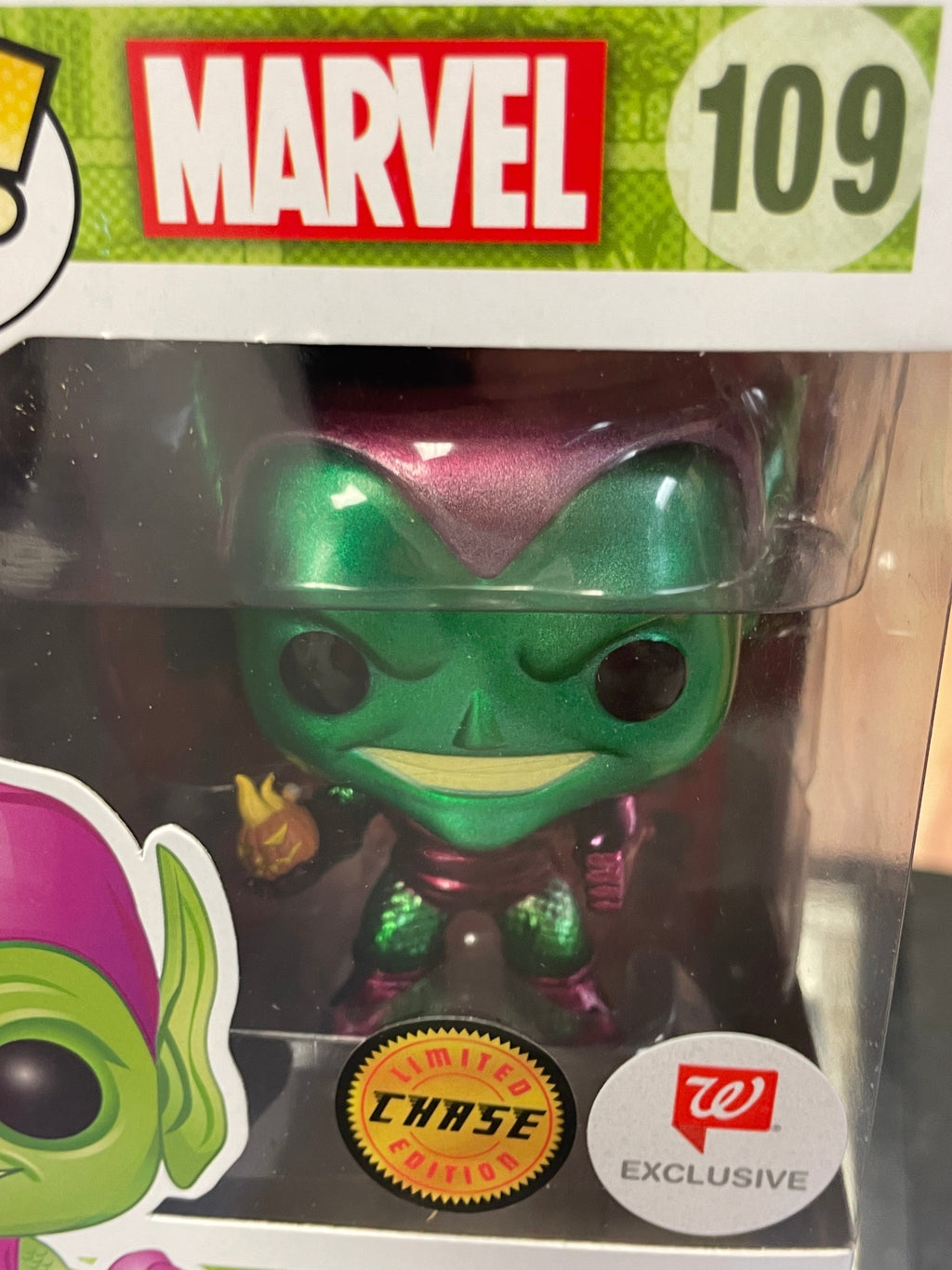 Metallic Green Goblin Chase 109 (Funko Pop! Marvel) product image 8, provided for visual reference and product detail review