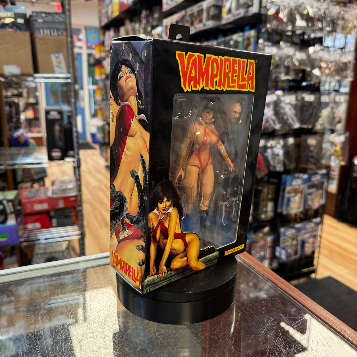 Vampirella (Dynamite Comics, Executive Replica) *NEW* product image 5, provided for visual reference and product detail