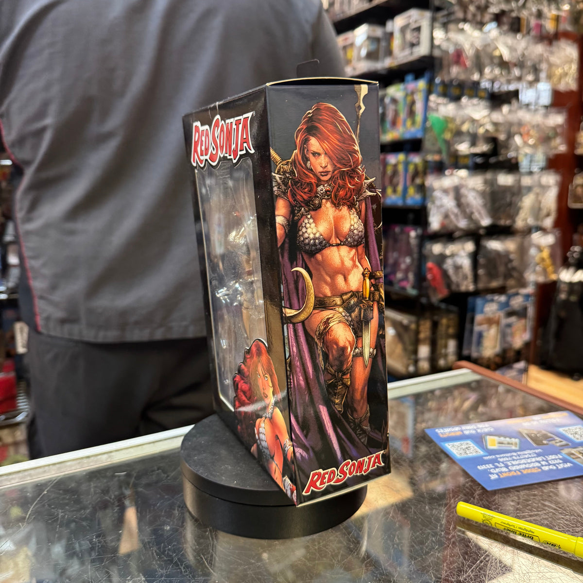 Red Sonja (Dynamite Comics, Executive Replica) *NEW* product image 2, provided for visual reference and product detail review