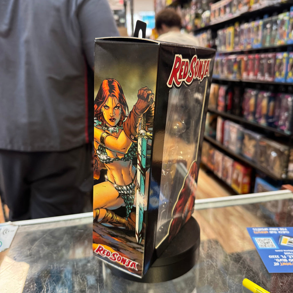 Red Sonja (Dynamite Comics, Executive Replica) *NEW* product image 4, provided for visual reference and product detail review