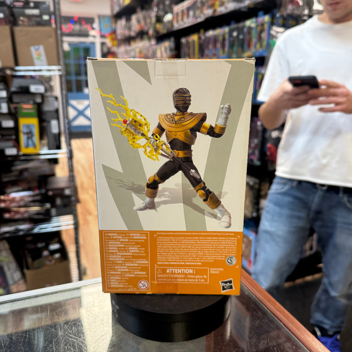Zeo Gold Ranger (MMPR Power Ranger, Hasbro) **SEALED** product image 3, provided for visual reference and product detail