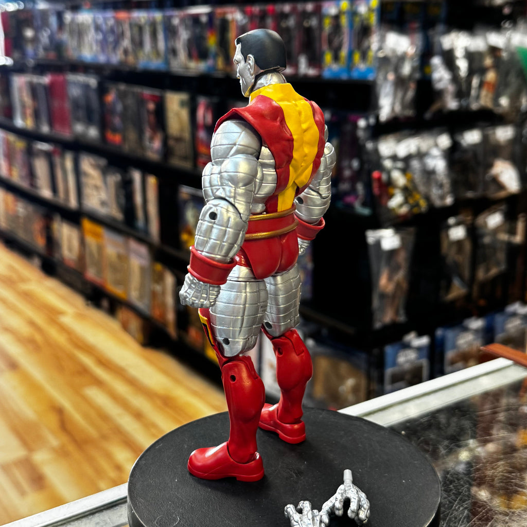 Colosus 80th Anniversary (Marvel Legends, Hasbro) COMPLETE product image 7, provided for visual reference and product detail