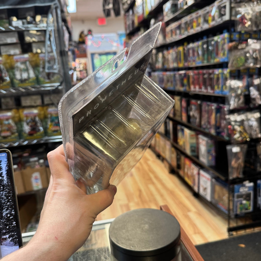 Engineer -Pressure Suit- (Prometheus/Aliens, NECA) **SEALED** product image 7, provided for visual reference and product