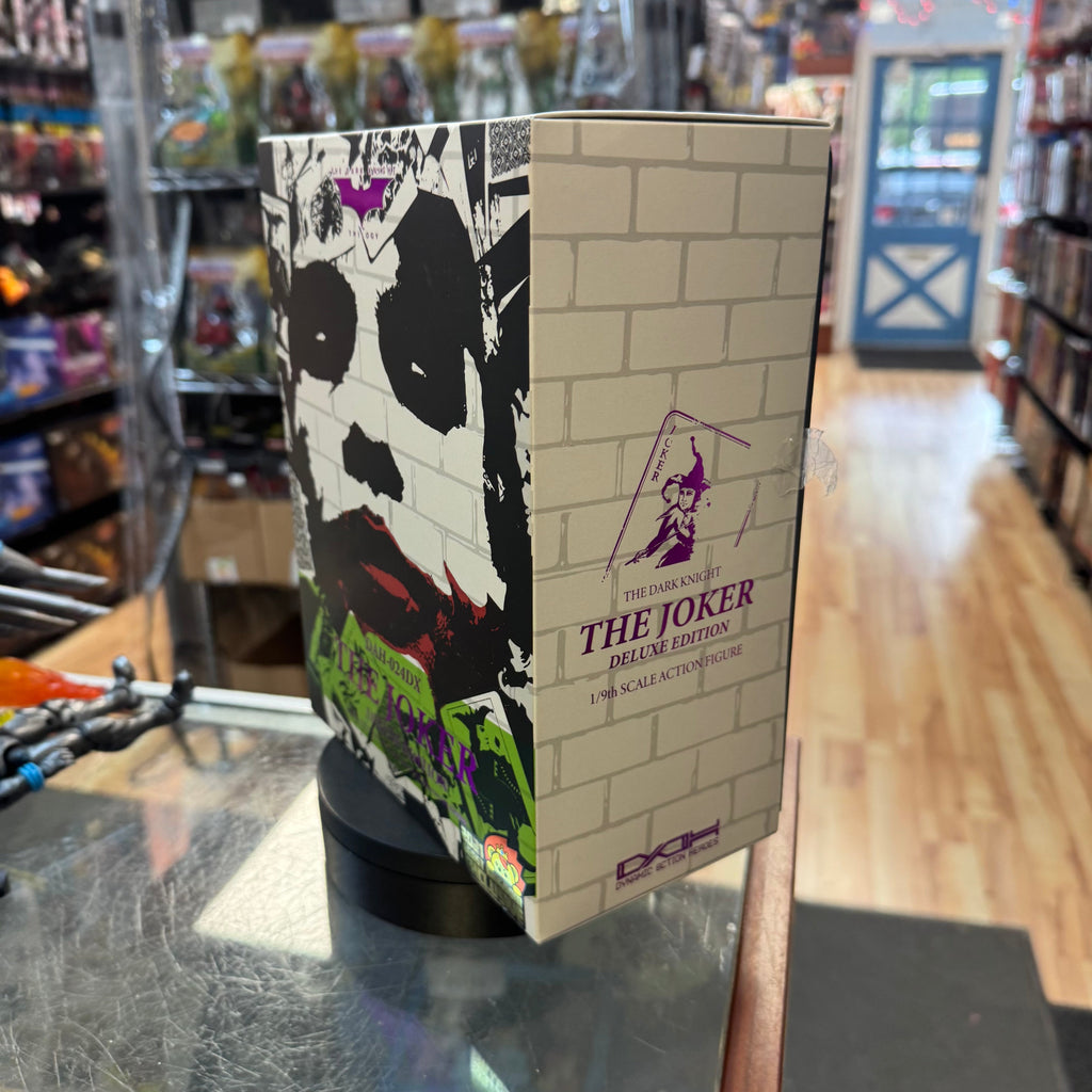 The Joker DAH-024DX Deluxe Edition 2021 Convention Exclusive (Beast Kingdom, DC Comics) *COMPLETE* product image 4, provided