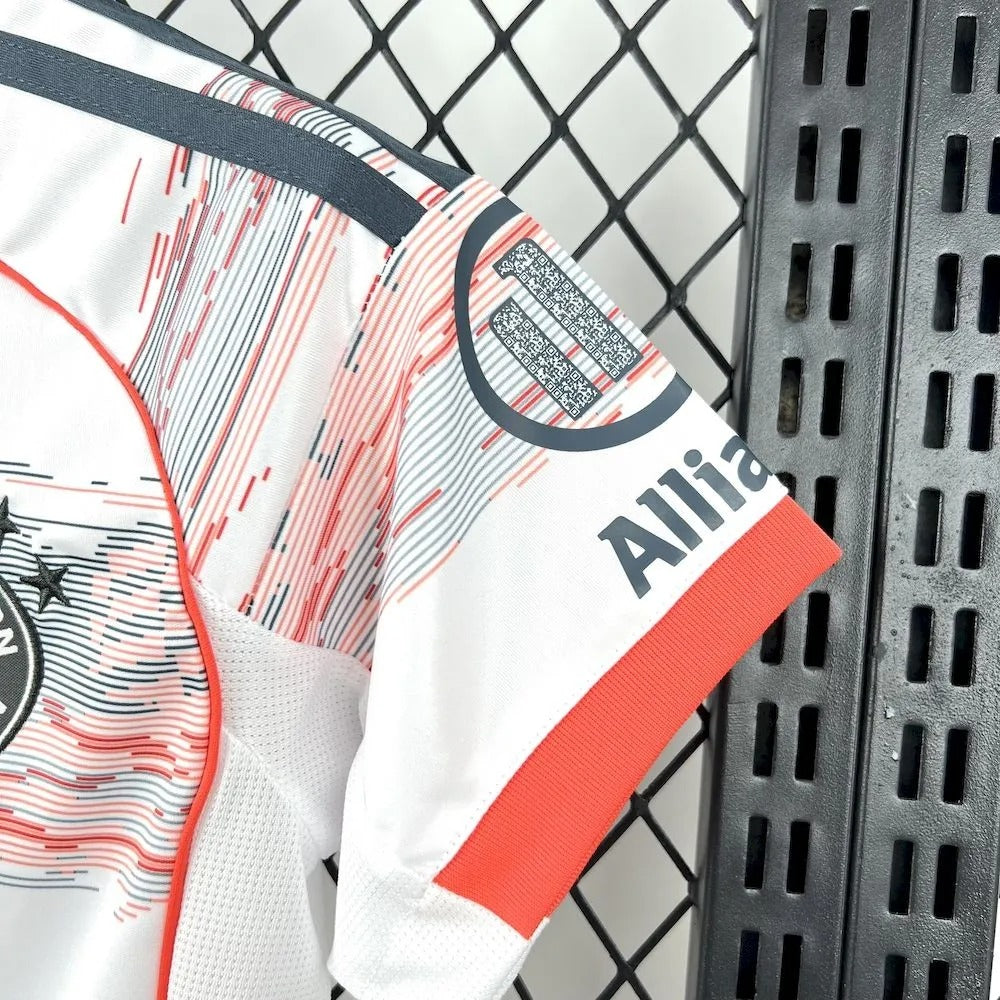 Mönchengladbach Jersey 25/26 Away Football Kit Soccer product image 4