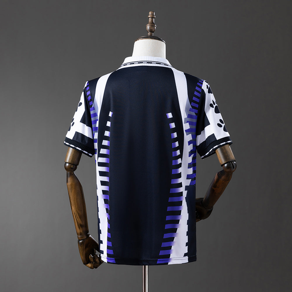 Real Madrid Jersey 1997-98 Third Retro Football Kit product image 2