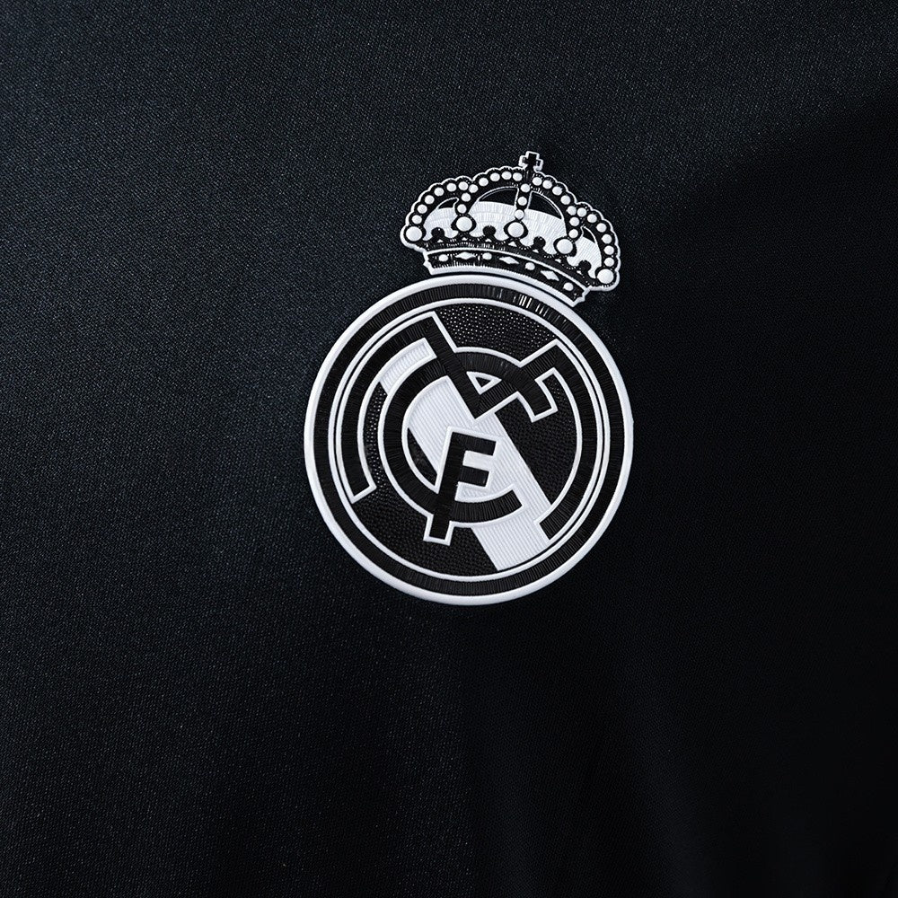 Real Madrid Jersey 2016/17 Third Retro Football Kit product image 5