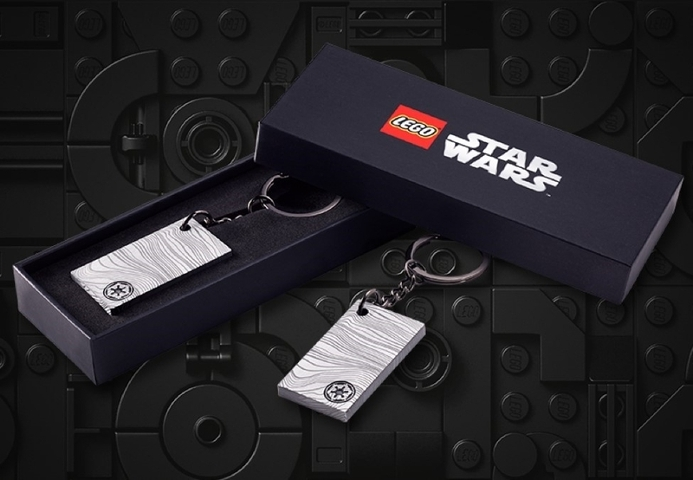 5007403 The Mandalorian Beskar Key Chain (Metal) product image 1, provided for visual reference and product detail review