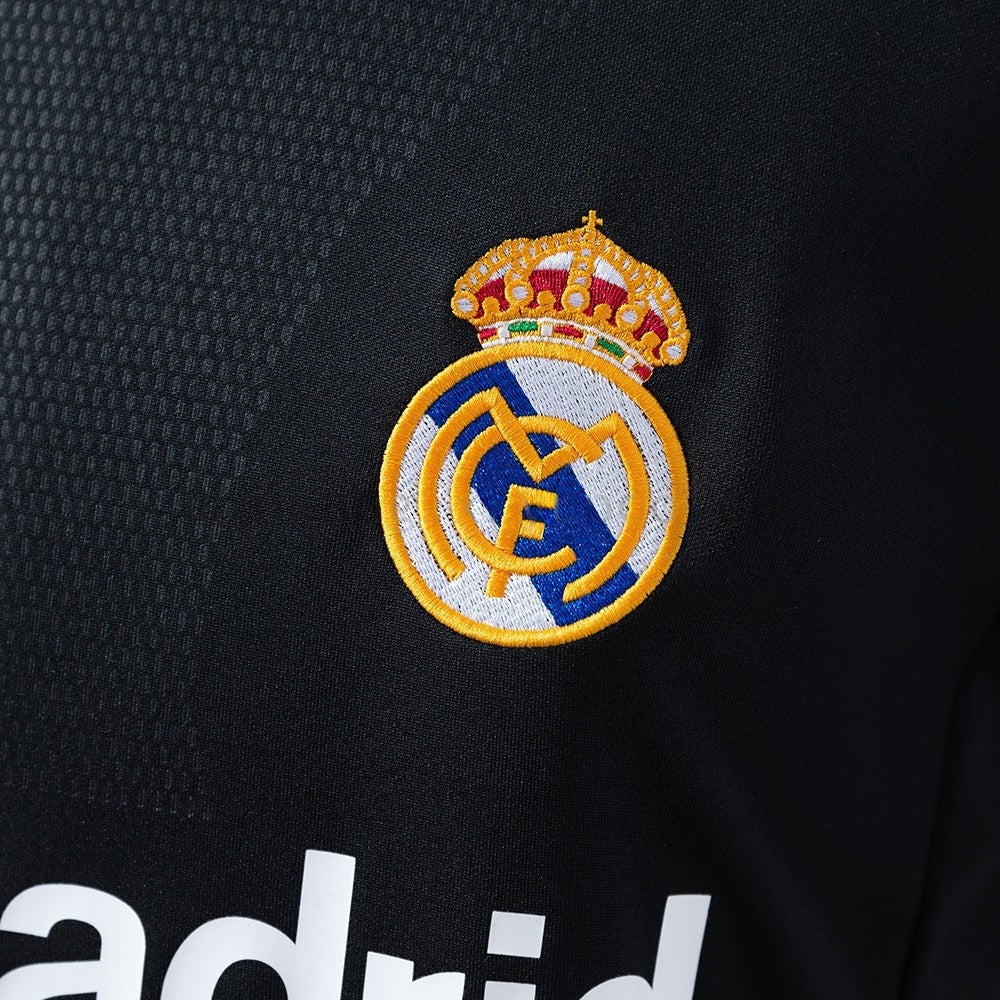Real Madrid Jersey 2001-02 Retro Away Football Kit product image 4