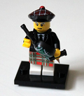 col07-6 Bagpiper, Series 7 product image 1, provided for visual reference and product detail review