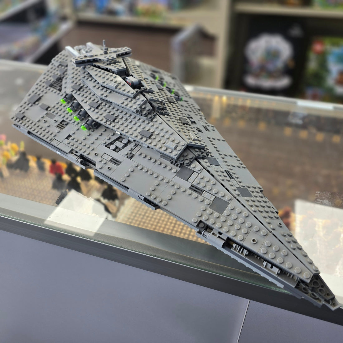 75190 First Order Star Destroyer (Previously Owned) (Retired) product image 1, provided for visual reference and product