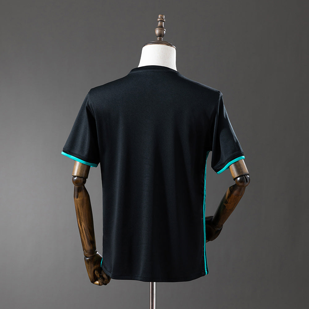 Real Madrid Jersey 2017/18 Away Retro Football Kit product image 2