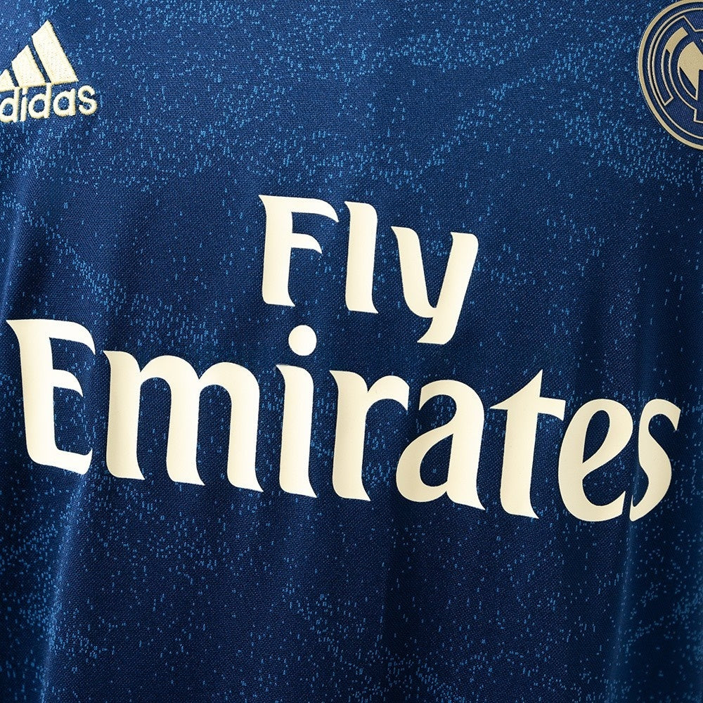 Real Madrid Jersey 2019-20 Away Retro Football Kit product image 6