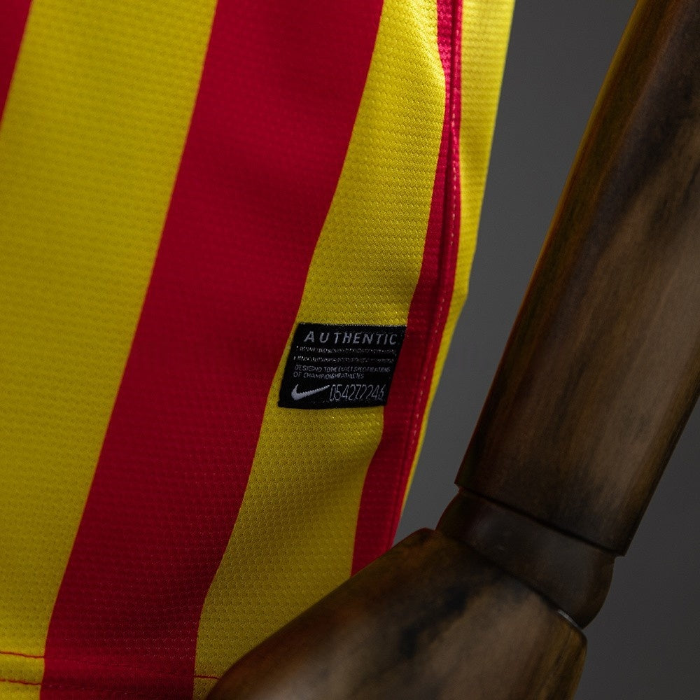 Barcelona Jersey 2013/14 Away Retro Football Kit product image 3