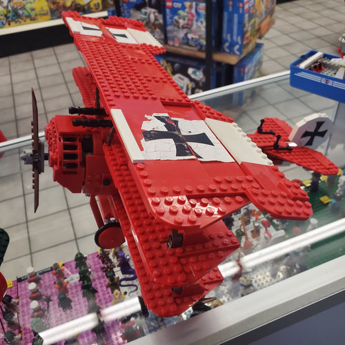 10024 Red Baron (Previously Owned) (Retired) product image 1, provided for visual reference and product detail review