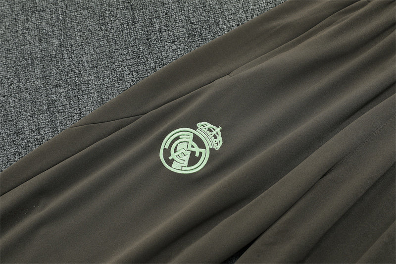 Real Madrid Training Tracksuits 25/26 Football Kit Soccer product image 5