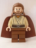 SW0322 Qui-Gon Jinn - Light Nougat Head, Reddish Brown Legs and Cape product image 1, provided for visual reference and