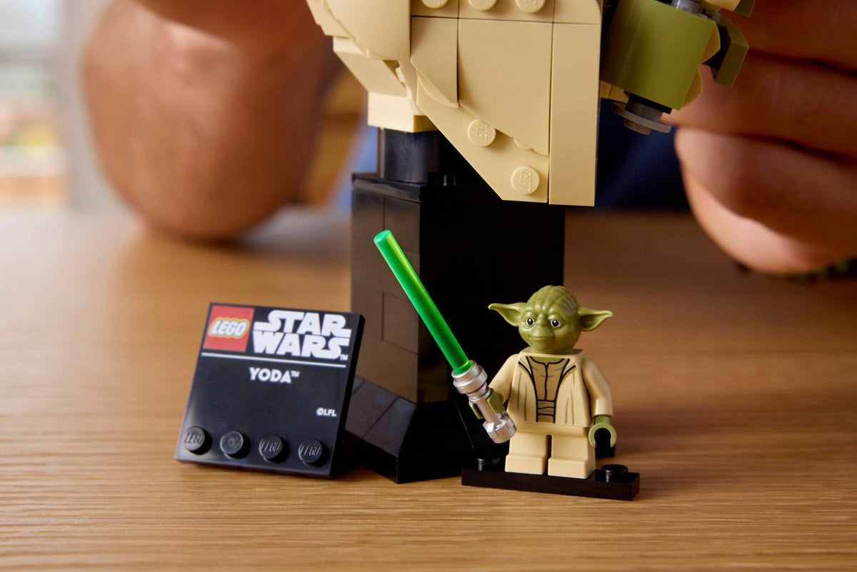 75438 Yoda™ Bust product image 5, provided for visual reference and product detail review