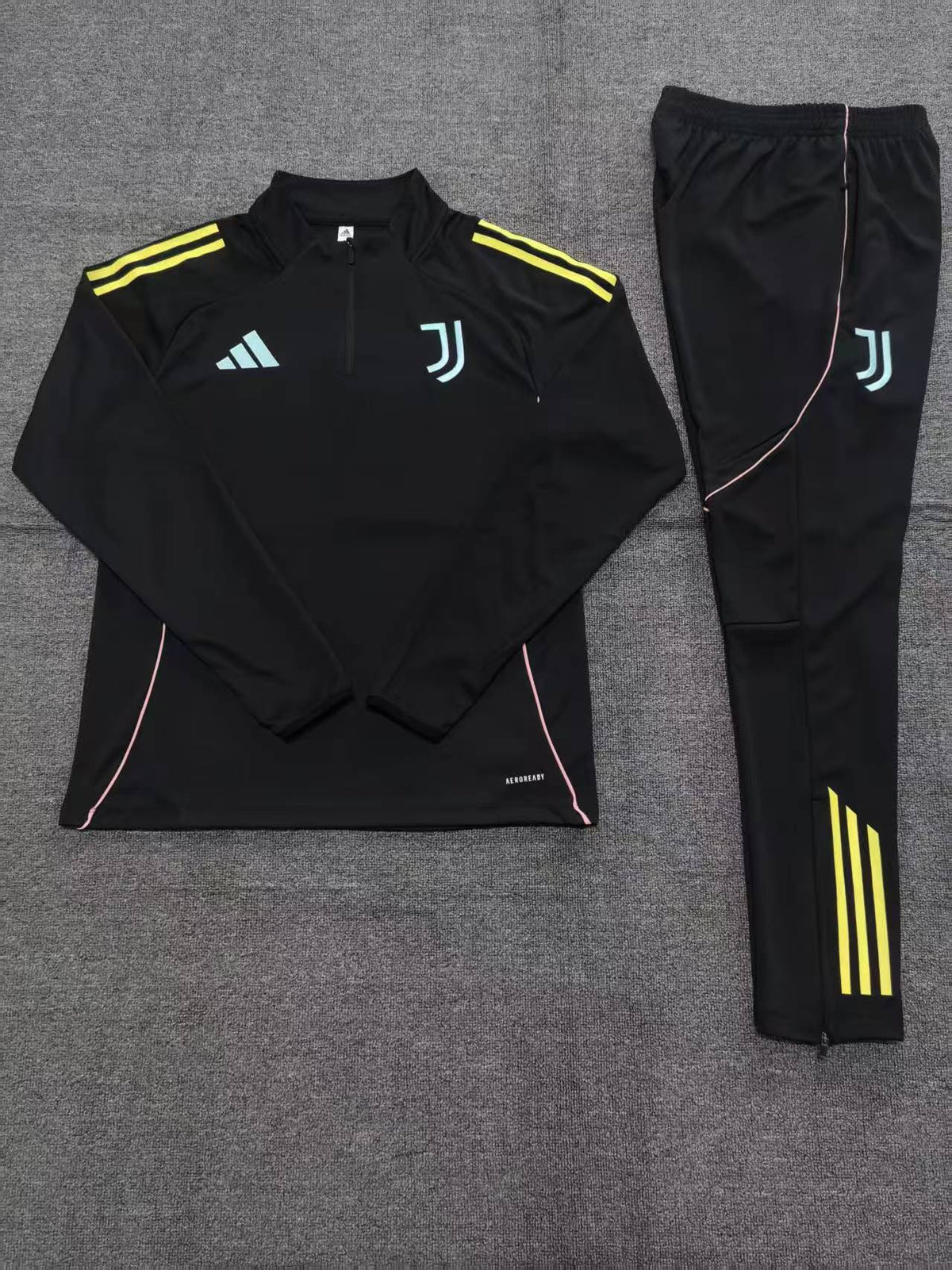 Kids Juventus Training Tracksuits 25/26 Football Kit Soccer product image 2