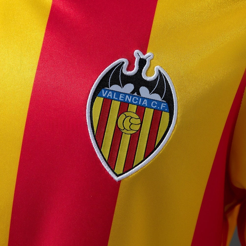 Valencia Jersey 1980-81 Away Retro Football Kit product image 5