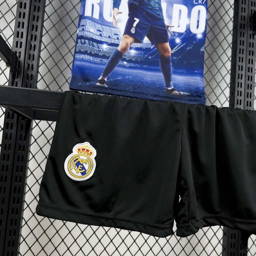 Kids Ronaldo Real Madrid Jersey 25/26 Football Kit Soccer product image 5