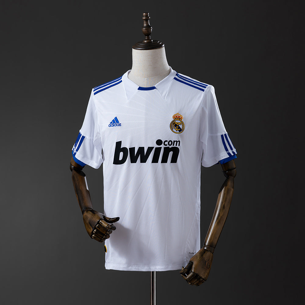 Real Madrid Jersey 2010-11 Home Retro Football Kit product image 1