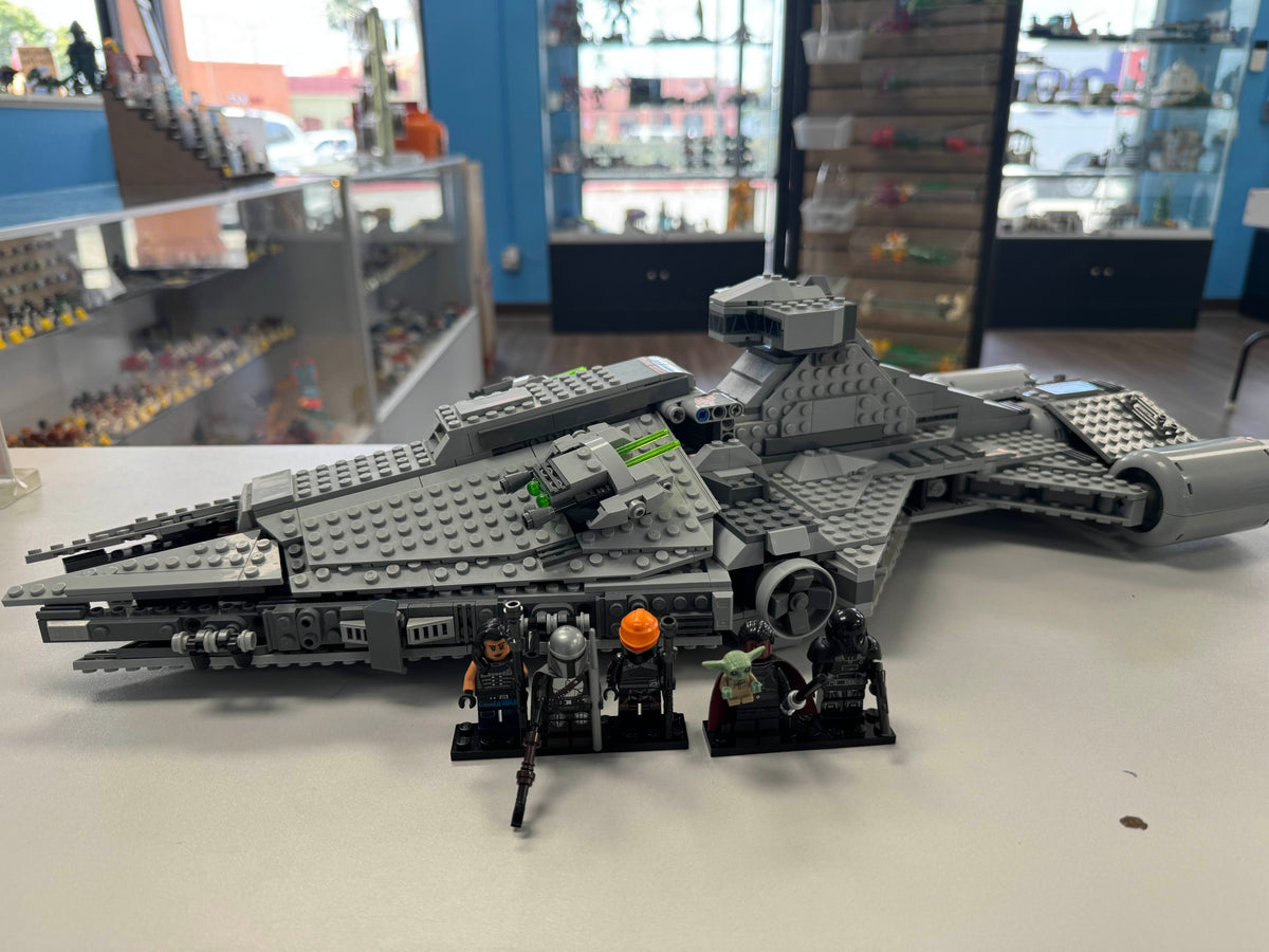 75315 Imperial Light Cruiser (Previously Owned) (Retired) product image 1, provided for visual reference and product detail