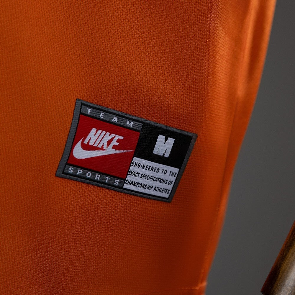 Barcelona Jersey 1998-00 Third Retro Football Kit product image 3